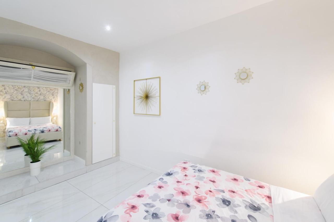 Grandapartments Via Toledo Napoli מראה חיצוני תמונה